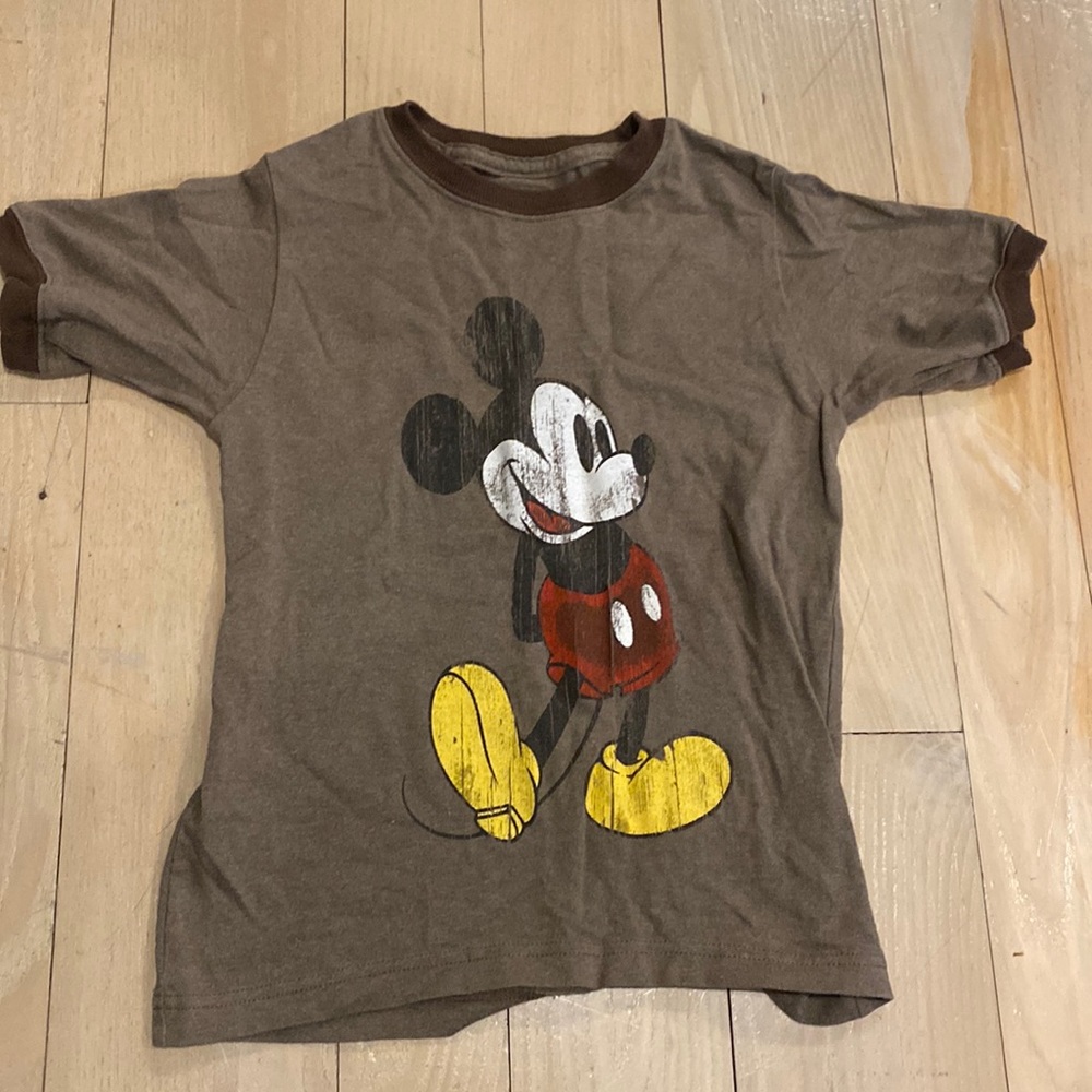 Disneyland kids brown mickey mouse shirt